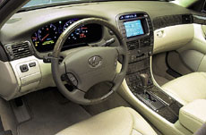 ����� Lexus LS 430