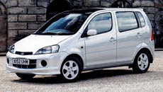 Daihatsu YRV